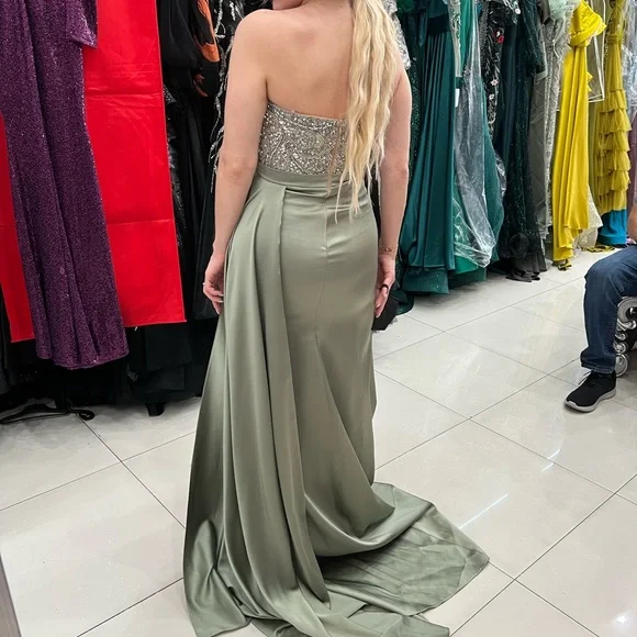 OD Rica Dresses | Sage Green Embellished Gown | Color: Green | Size: 8 | Rose86k's Closet
